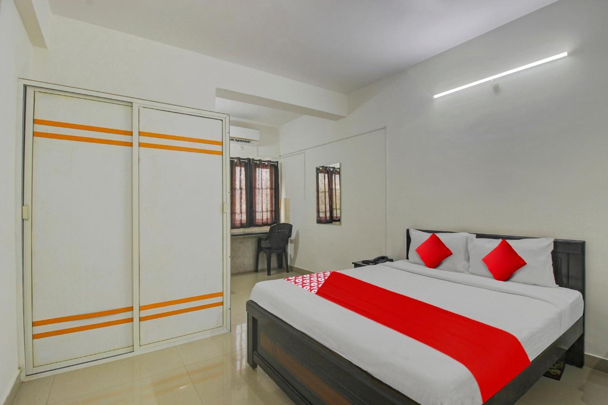 Hotel O Stay U Like Hotel'S Hyderabad Eksteriør billede